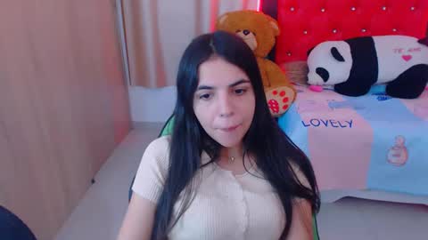 agnes online show from 01/31/25, 05:53