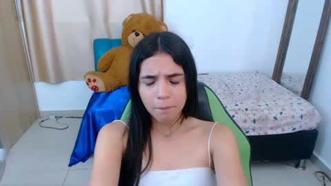 agnes online show from 03/06/25, 09:20