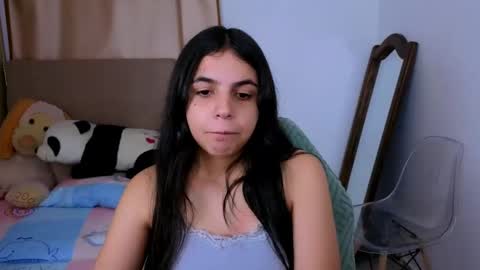 agnes online show from 10/22/25, 07:57