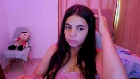 Snapshot of elenna_hotx chatting on 06/08/26, 05:46 agnes online show from 06/08/26, 05:46