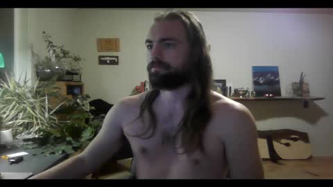 Snapshot of elephantfox chatting on 02/20/25, 05:55 fox online show from 02/20/25, 05:55