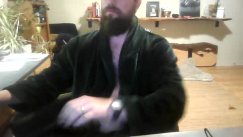 Snapshot of elephantfox chatting on 10/09/25, 03:37 fox online show from 10/09/25, 03:37