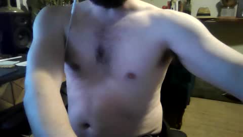 Snapshot of elephantfox chatting on 03/30/26, 04:24 fox online show from 03/30/26, 04:24