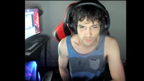 Snapshot of elephantrunkman chatting on 01/01/25, 10:35 elephantrunkman online show from 01/01/25, 10:35