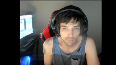 Snapshot of elephantrunkman chatting on 01/08/25, 01:11 elephantrunkman online show from 01/08/25, 01:11