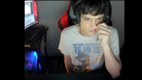 Snapshot of elephantrunkman chatting on 01/12/25, 04:21 elephantrunkman online show from 01/12/25, 04:21