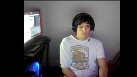 Snapshot of elephantrunkman chatting on 02/08/25, 03:52 elephantrunkman online show from 02/08/25, 03:52