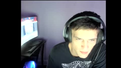 Snapshot of elephantrunkman chatting on 02/10/25, 04:52 elephantrunkman online show from 02/10/25, 04:52