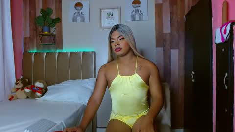 eletrabrowns online show from 10/16/25, 06:03