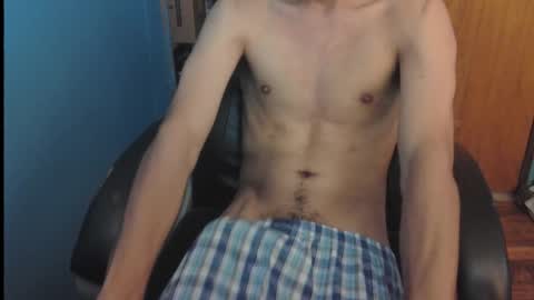 Snapshot of eleutheri4 chatting on 02/15/25, 06:12 xtal online show from 02/15/25, 06:12