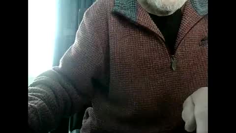 elfyonee online show from 12/29/24, 08:44