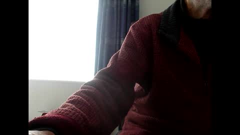 elfyonee online show from 02/01/25, 10:26