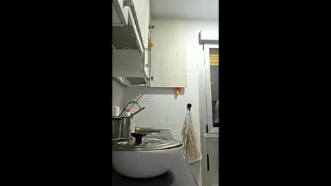 Snapshot of elguerrero20033 chatting on 03/21/26, 12:48 elguerrero20033 online show from 03/21/26, 12:48