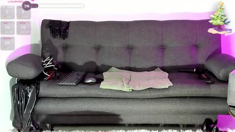 Snapshot of eli_lopezz chatting on 12/13/24, 03:11 Eli online show from 12/13/24, 03:11