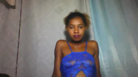 Snapshot of elia011 chatting on 02/03/25, 07:10 elia011 online show from 02/03/25, 07:10