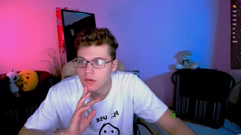 elian_flame online show from 10/16/25, 05:19