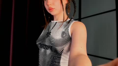 Ella online show from 12/03/24, 03:09