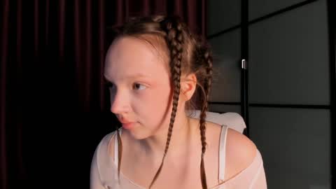 Ella online show from 12/13/24, 10:30