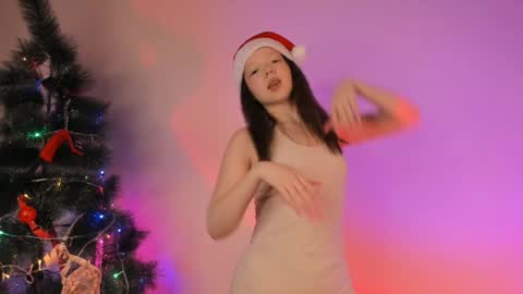 Ella online show from 12/21/24, 04:52