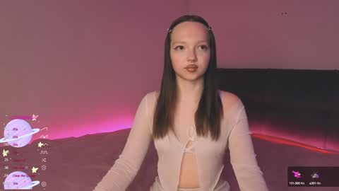 Ella online show from 01/11/25, 03:23