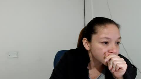 Snapshot of eliane_cooper21 chatting on 07/07/26, 11:42 Eli online show from 07/07/26, 11:42