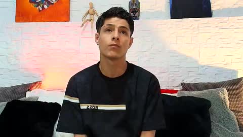 elias_salvatore_ online show from 05/20/26, 07:20