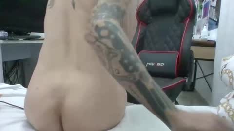 Snapshot of elico_whore chatting on 12/01/25, 03:50 elico_whore online show from 12/01/25, 03:50