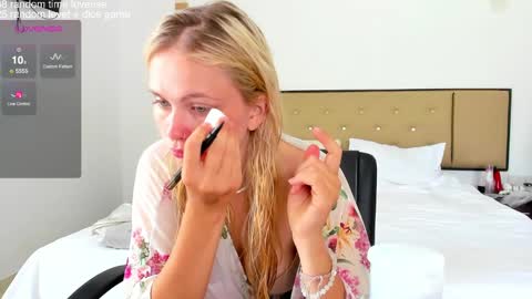 Snapshot of elie_ci chatting on 12/04/24, 07:06 online show from 12/04/24, 07:06