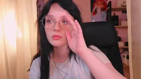 Ellie online show from 10/02/25, 05:14