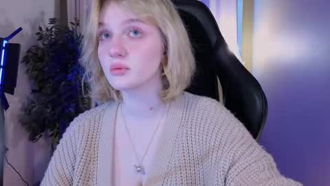 Ellie online show from 03/07/26, 05:15