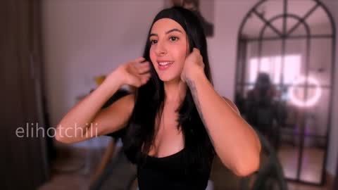 Eli online show from 12/12/24, 10:31