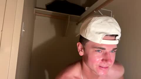 elijahkinky24 online show from 05/31/26, 08:21