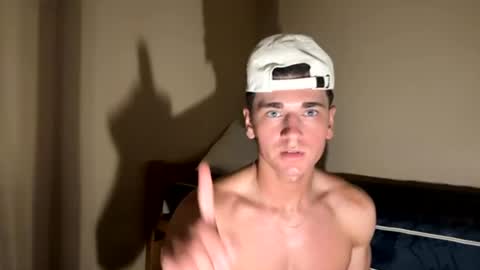 elijahkinky24 online show from 06/10/26, 12:44