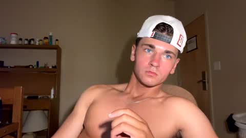 elijahkinky24 online show from 06/24/26, 12:09