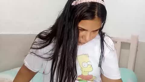 elimendez12 online show from 02/21/26, 01:45