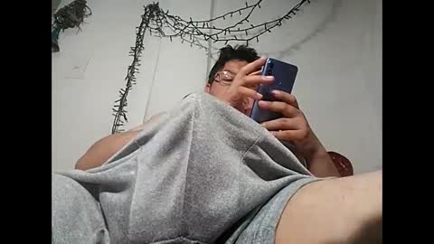 elimposstor online show from 12/10/24, 01:33