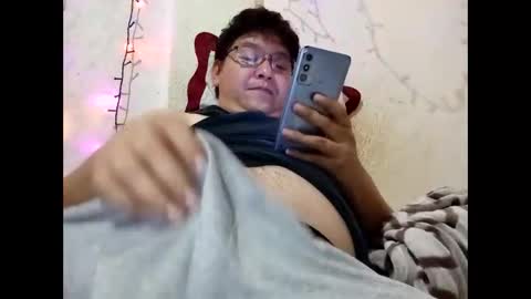 elimposstor online show from 12/17/25, 05:24