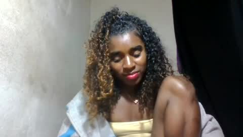 Snapshot of elina981 chatting on 06/27/26, 11:48 elina981 online show from 06/27/26, 11:48