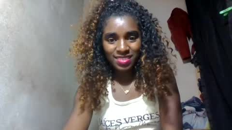 Snapshot of elina981 chatting on 07/16/26, 10:32 elina981 online show from 07/16/26, 10:32