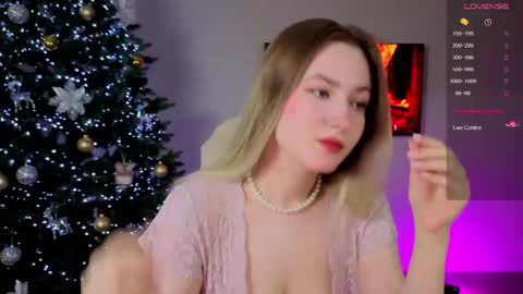 Elina online show from 01/12/26, 05:12