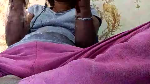 elina_roy03 online show from 11/12/25, 05:30