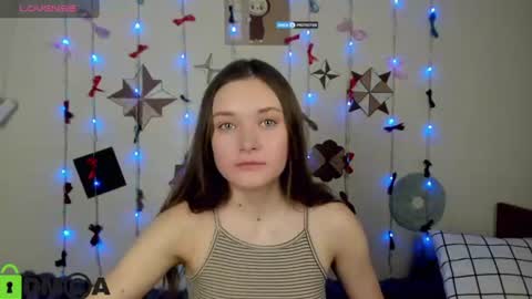 Snapshot of elina_x chatting on 06/29/26, 01:00 elina_x online show from 06/29/26, 01:00