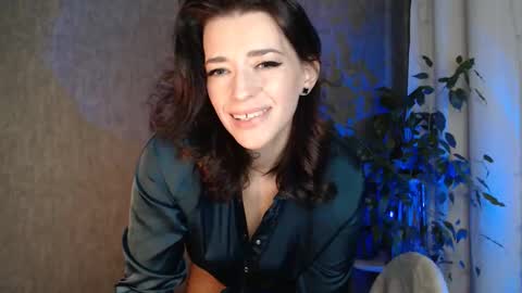 Elina online show from 10/23/25, 11:24