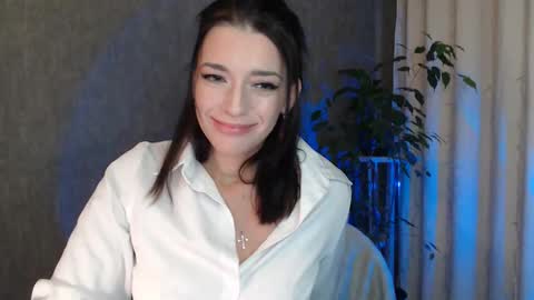 Elina online show from 12/20/25, 11:12