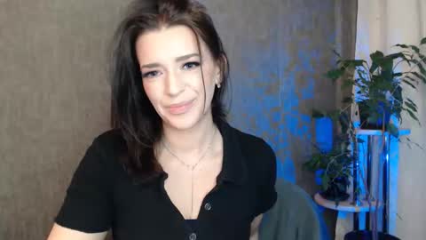 Elina online show from 04/17/26, 11:52