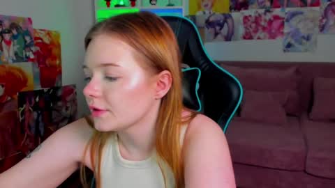 elinavale online show from 05/19/26, 02:07