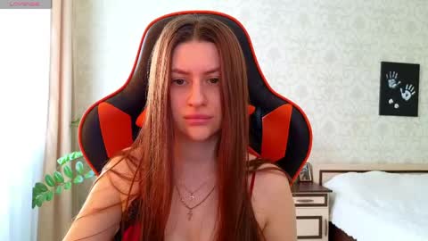 Elina online show from 04/21/26, 06:09