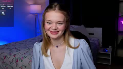 Snapshot of elioraa_ chatting on 01/14/26, 03:06 Elly online show from 01/14/26, 03:06