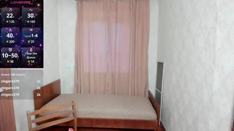 Snapshot of elis_gabbi chatting on 03/05/25, 11:27 Elis online show from 03/05/25, 11:27