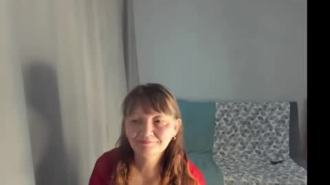 Snapshot of elis_gabbi chatting on 11/30/25, 01:53 Elis online show from 11/30/25, 01:53